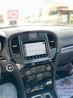 كرايسلر 300